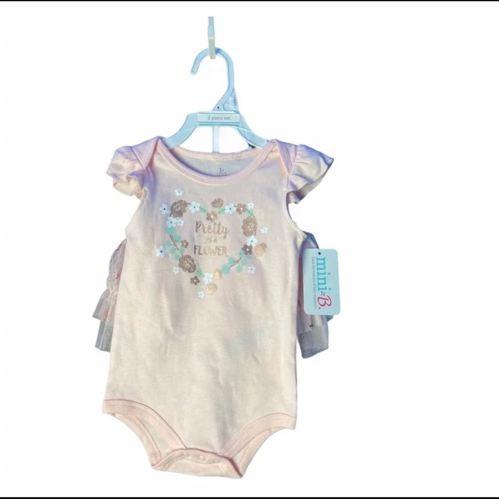 Mini B Pink “Pretty As A Flower” Bodysuit Size 3M